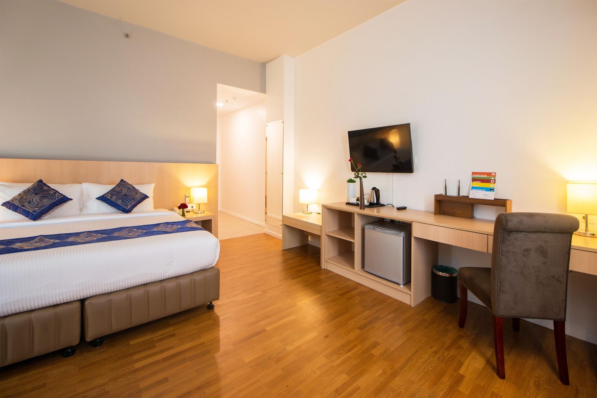 Wyne Hotel Yangon Ngoại thất bức ảnh