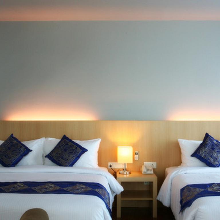 Wyne Hotel Yangon Ngoại thất bức ảnh