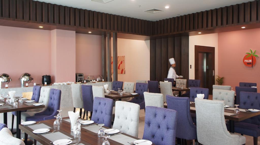 Wyne Hotel Yangon Ngoại thất bức ảnh