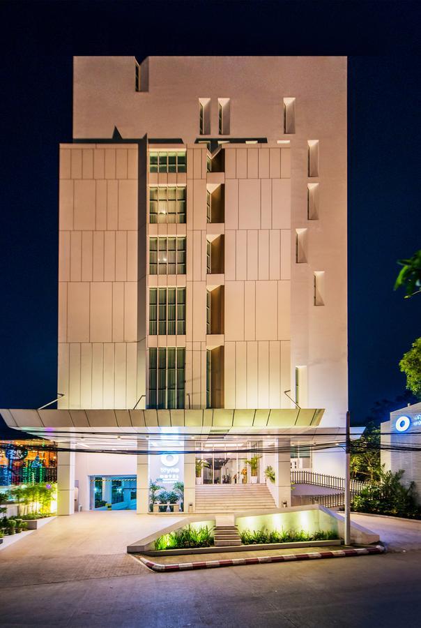 Wyne Hotel Yangon Ngoại thất bức ảnh